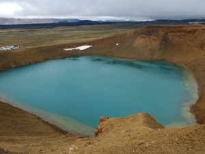 island-viti-krater-jezero